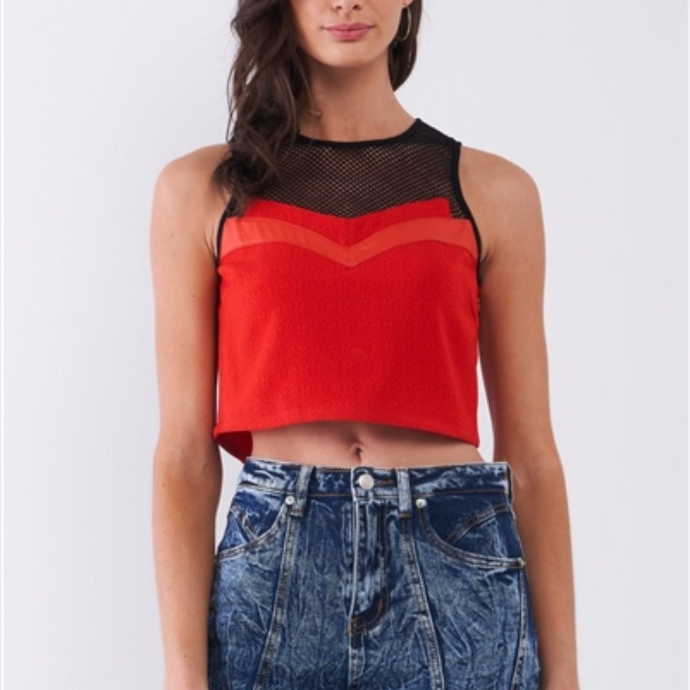 Red Sleeveless Tennis Net Round Neck Vegan Leather Trim Detail Crop Top